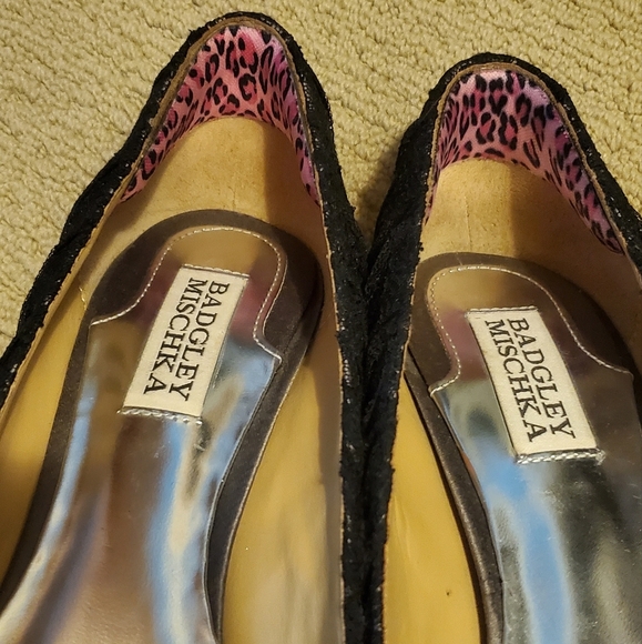 Badgley Mischka Lace Heels - Picture 4 of 8